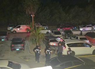 E costo di perde paraiso: Con violencia ta menasa modelo turistico di Aruba