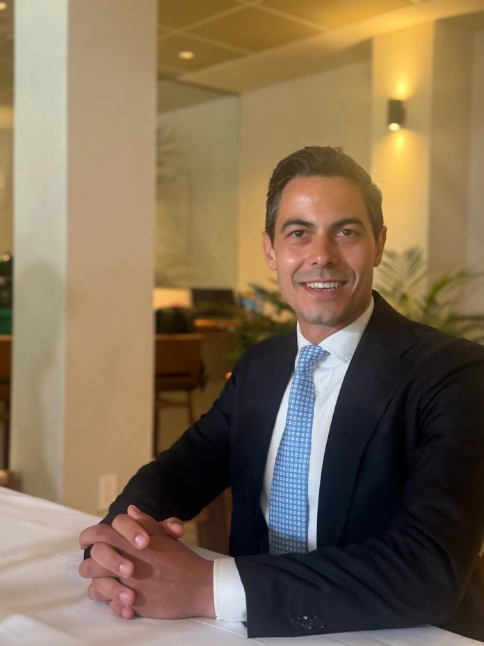 Inversion grandi pa sanea tereno di refineria ta responsabilidad di Aruba (1)