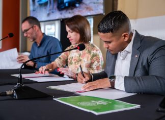 Minister Wendrick Cicilia a firma e prome “Zona di Desperdicio” permanente na Barcadera