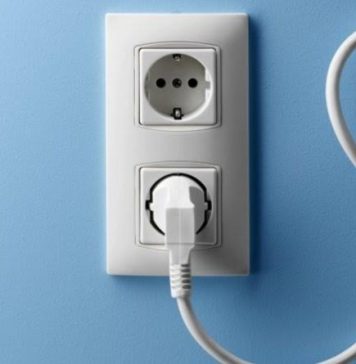 Prijs di electricidad ta subi atrobe na Corsou mientras hogarnan ta enfrenta cuenta di utilidad mas halto