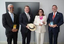 Prome Minister Eman den encuentro cu vice-presidente di Ecuador María José Pinto: “Nos tin hopi cos en comun”