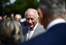 Stacion di radio ta pidi disculpa despues di eroneamente anuncia morto di Rey Charles