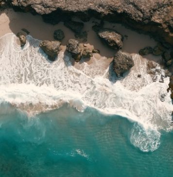 Aruba ta un reserva di biosfera di Unesco, pero su naturalesa ta keda manda advertencia