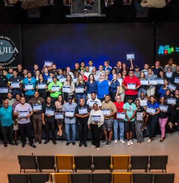 Entrenamento Anual: A.T.A. ta sigui enfoca riba eleva nivel di servicio; Empoderando profesionalnan a traves di educacion y excelencia