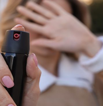 Gabinete Hulandes ta explora opcion pa permiti pepper spray pa muher den situacion di riesgo