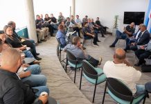 Gobierno ta habri dialogo cu operadornan di tour mientras debate tocante turismo off-road ta continua