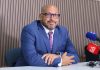 Segun comunicado di parlamentario Edgard Vrolijk (MEP): Minister Mike Eman tin e proceso pa incorpora e Instituto Ombudsman den Constitucion stanca
