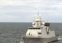 Hulanda ta posiciona barco y drone pa un posible operacion di NATO den Estrecho di Hormuz