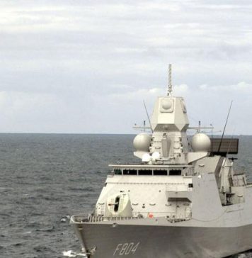 Hulanda ta posiciona barco y drone pa un posible operacion di NATO den Estrecho di Hormuz