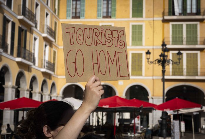 SPAIN-TOURISM-DEMO