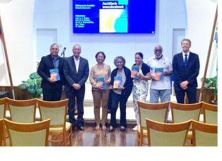 Fundacion Lanta Papiamento: ‘Dikshonario hurídiko – Juridisch woordenboek Hulandes – Papiamentu’: Un adkisicion importante pa sector huridico di Aruba tambe