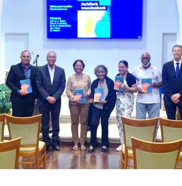 Fundacion Lanta Papiamento: ‘Dikshonario hurídiko – Juridisch woordenboek Hulandes – Papiamentu’: Un adkisicion importante pa sector huridico di Aruba tambe