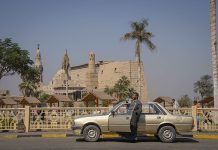 Arkeologo ta descubri graf 3 mil aña bieu cerca di Luxor na Egipto