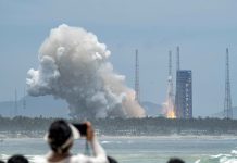 China ta aterisa raket reutilisable exitosamente pa prome biaha