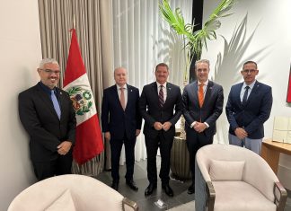 Comunicado di gobierno Prome Minister Mike Eman na Peru pa instalacion di presidente electo Keiko Fujimori