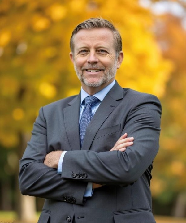 Sr. Thomas Domhoff ta inicia su periodo como Presidente di Banco Central di Aruba