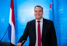 Comunicado di Minister Geoffrey Wever: 242 permiso pa negoshi nobo den prome mitar di 2026 ta confirma actividad empresarial continuo na Aruba