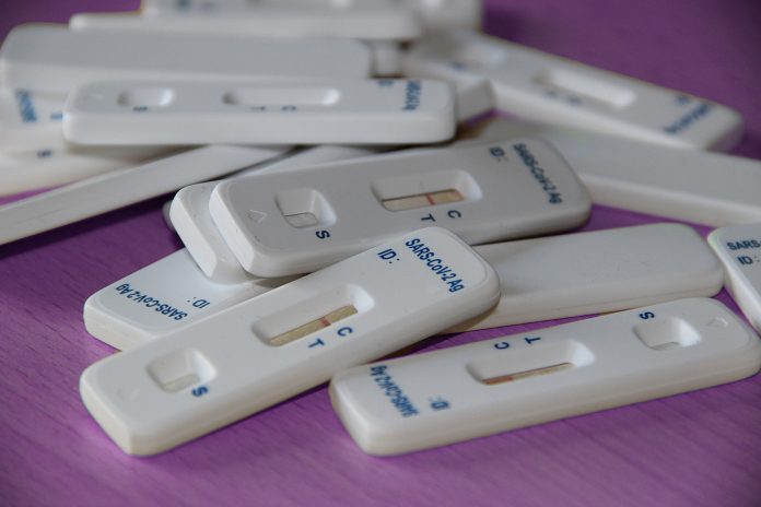 Aruba, Corsou y Sint Maarten ta trahando riba legislacion comparti pa pandemia