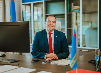 Segun comunicado di Minister Geoffrey Wever: Presupuesto 2027 a bay Raad van Advies