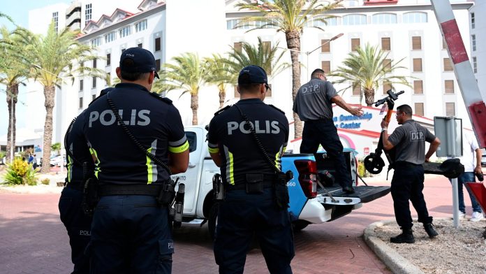 Saga largo di e-step na Aruba Di añas di tolerancia pa un empuhe di gobierno pa restaura ordo (1)
