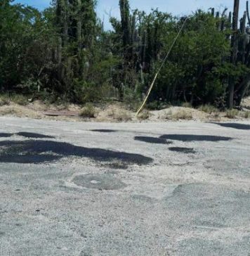 Si impuesto riba vehiculo di motor no ta pa drecha caminda, kico precies nos ta paga?