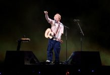 Ed Sheeran ta lucha contra ola di critica tocante Gaza