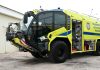 Comunicado di gobierno: Minister Dowers a presenta dos vehiculo Aircraft Rescue Fire Fighting nobo