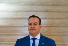 Minister Wever ta acerca mercado internacional prepara pa financiamento pa paga debe cu ta madura den 2027 GEOFFREY