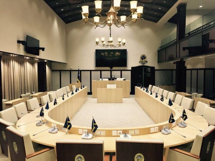 Parlamento di Corsou ta habri aña nobo parlamentario cu un siman yen di debate