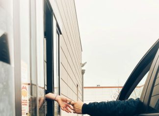 Corte ta suspende permiso pa construccion di restaurant di fast food despues di constata varios falta
