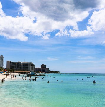 A nota dos tribon landando cerca di oriya na Palm Beach