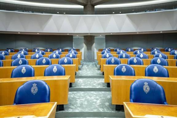 Comision di Tweede Kamer di bishita na Aruba otro siman