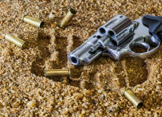 Comunicado di Ministerio Publico; OM ta keda lucha duro contra posesion di arma di candela