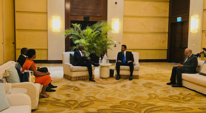 Prome Minister Pisas ta reuni cu Sheikh di Qatar pa explora cooperacion den deporte, aviacion, turismo y energia