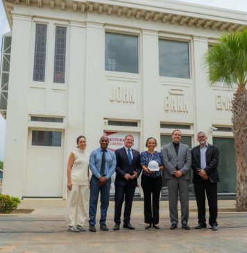 Stichting Monumentenfonds Aruba ta inicia oficialmente fase di sloop di Edificio John G. Eman